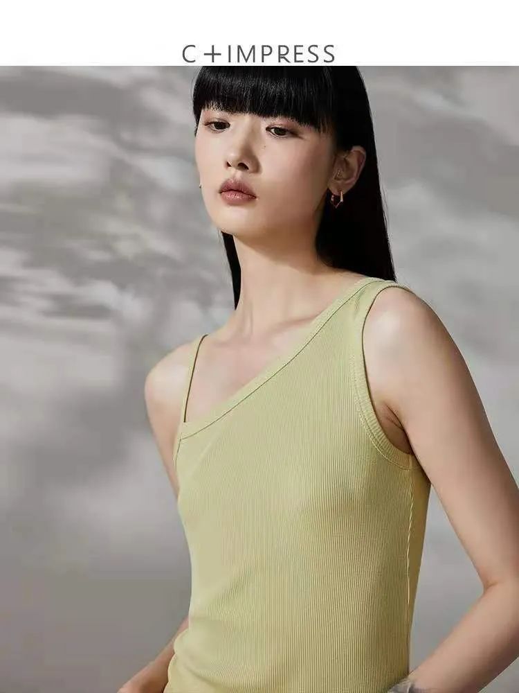 辣妹轮番示范，这几件吊带你可以闭眼入了|教你美 | mccartney