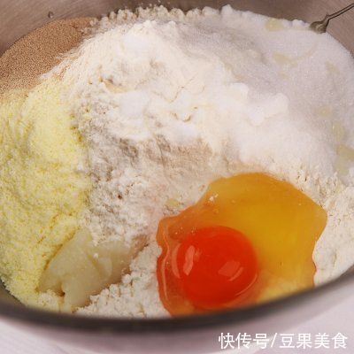 家常菜|说起家常菜，比面包好吃的开花馒头来啦！不能少