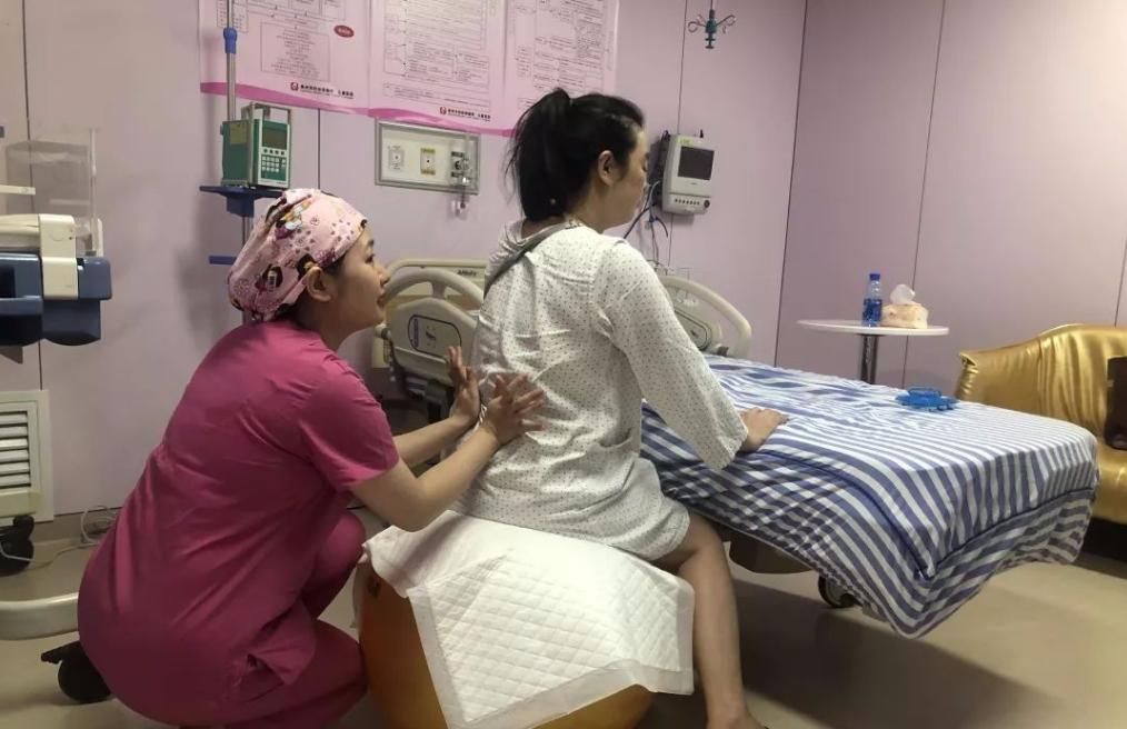 产妇|进产房后别让自己出现这些举动，医生护士都不喜欢，还会影响分娩