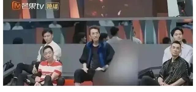 打马赛克的工作人员辛苦了，刚打完了霍尊，又要打李云迪