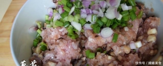 酿茄子最好吃的做法，简单美味又下饭，看看你喜欢吃不？