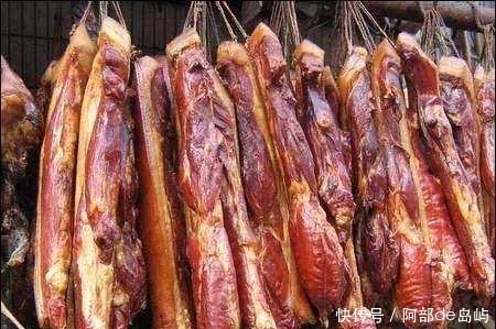 老太|女人不想老太快，最好别贪吃这5种食物，会加速衰老！