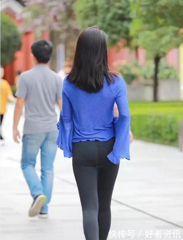 蝙蝠衣|水蓝色蝙蝠衣搭配黑色瑜伽裤,薄款设计,清凉十足