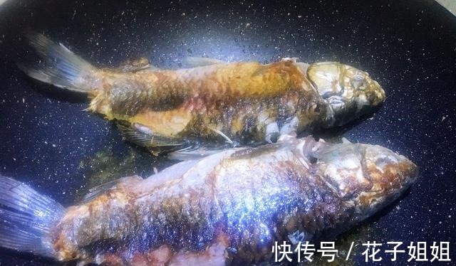 鲫鱼|“霜降一碗汤,不用医生帮”,这碗汤润喉降噪还暖胃,老少皆宜!