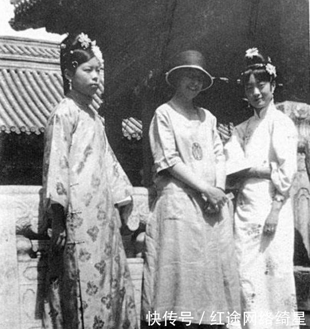 小时候|皇帝究竟有多苦?溥仪回忆:小时候,两个太监像砸夯似的礅我……