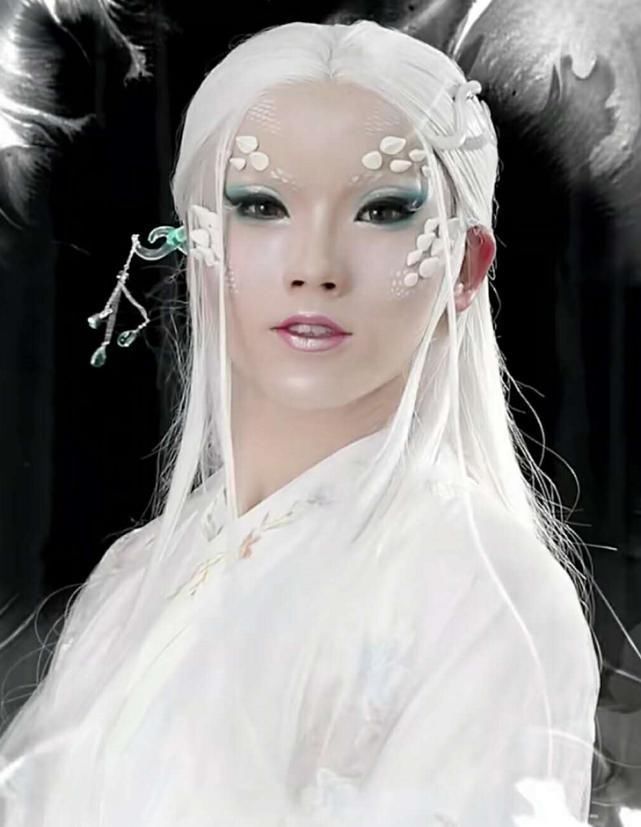 仿妆|精神小伙仿妆白蛇,开始别太任性,看到最后妥妥的女装大佬