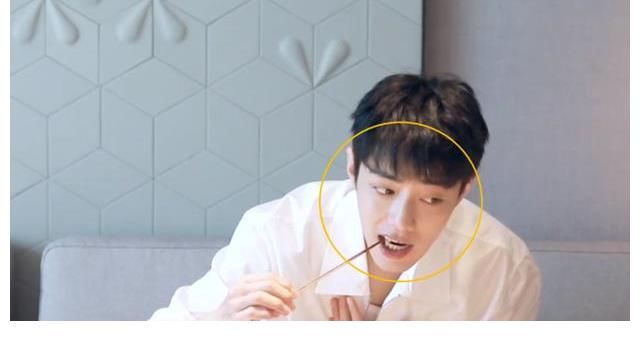 工作室|肖戰(zhàn)工作室新物料，最治愈肖戰(zhàn)的東西，因為敬業(yè)也許久沒碰了