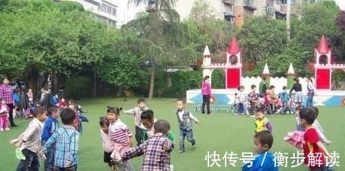 衣服|儿科医生表示:气温回升,不管变得多暖和,也不要对孩子做3件事