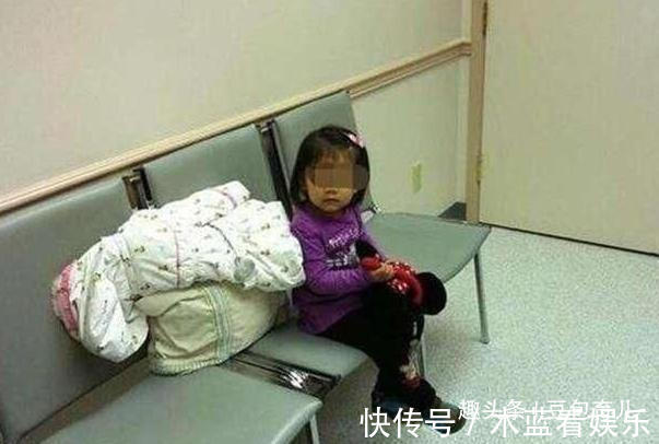 二胎|妈妈生二胎离世,4岁女儿在产房外不肯走,她打开小手医生哭了