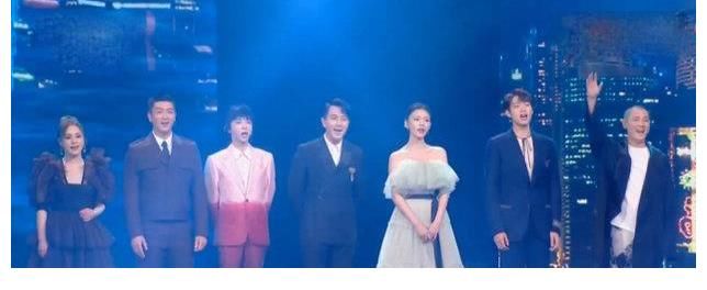 谢霆锋|大湾区中秋晚会8大槽点：群星假唱，主持人拉胯，大牌明星打酱油