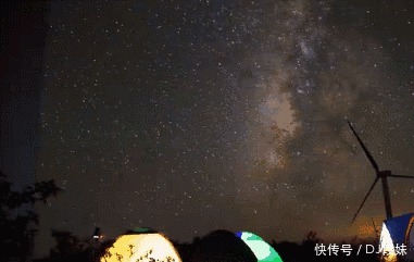 宋轶|《追星星的人》邀你踏上一场逃离喧嚣、卸下疲惫的治愈追星之旅