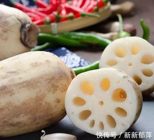 每天晚上坚持吃3种食物，营养丰富、改善体质，早吃早受益！