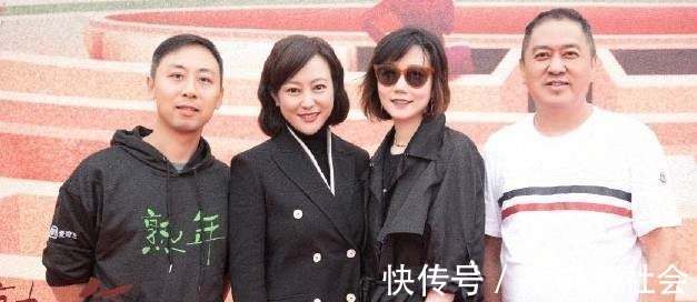 郝蕾当官后首拍戏气场大变!穿西装自带女