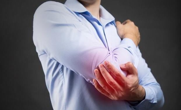 心脏不好,身体也许有几个异常,若你没有,心脏还挺好