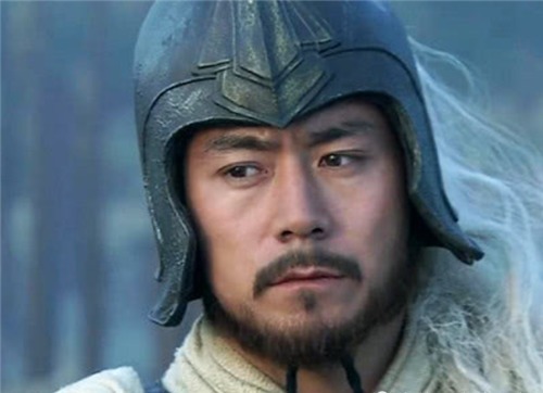 刘备|刘备无立足之地时，糜芳辞去诸侯之位追随，为何在其称王后反叛？