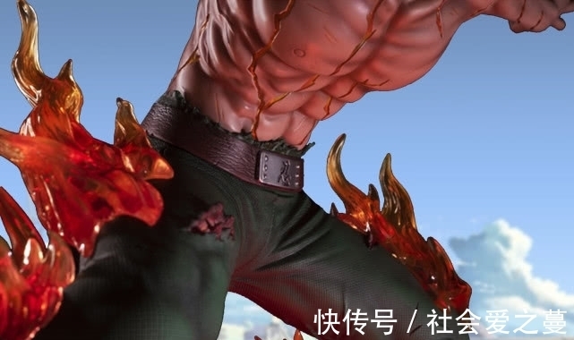 特写|火影:凯开启八门的手办,全身都在燃烧,身上的裂纹让人心痛