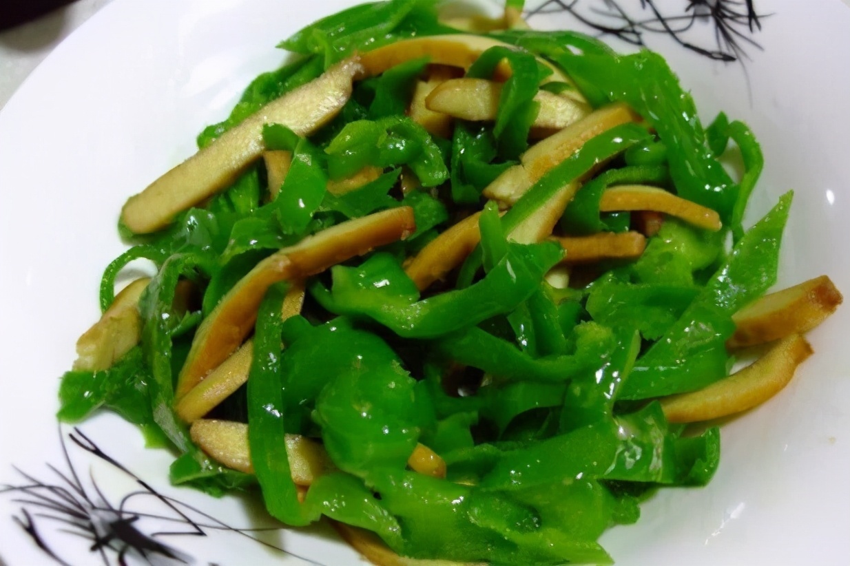 食物|会吃的人最健康，多吃三种食物，营养丰富，延缓衰老，只要几块钱