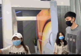 门面担当|人气超高!胡明轩参加活动受追捧,新赛季或成广东队门面担当