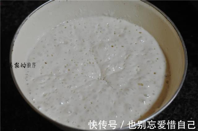 不揉面,不擀皮,早餐饼如此做特省事,蓬松柔软,比油条更好吃!