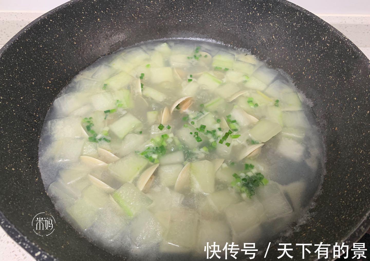 煮汤|夏天这瓜便宜又营养，1块5一斤，用来煮汤，降火解暑，鲜美好喝