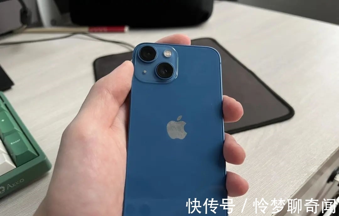 缺点|iPhone 13 mini 评测：续航暴涨！但有两个致命缺点……