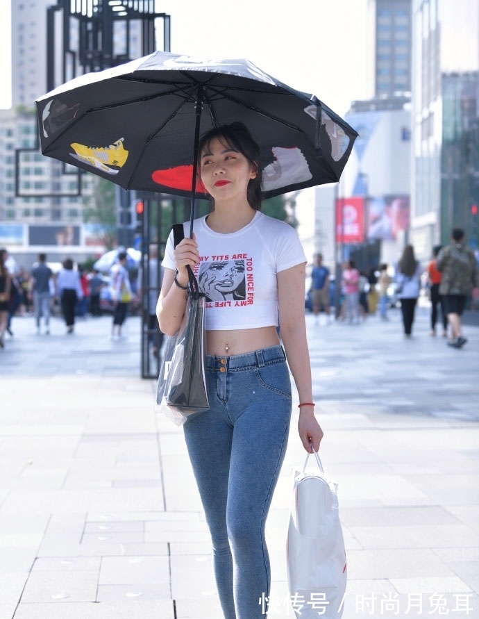 追求 年轻人的时尚追求,再也看不懂它的情况了