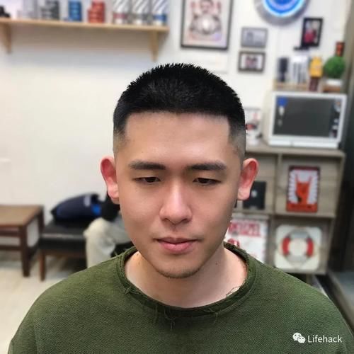 今夏最流行的男士发型趋势，帅掉渣儿了