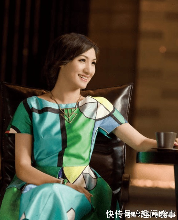 一姐|马上要成为湖南台“一姐”,突然全身瘫痪,年过40貌美如花无人娶