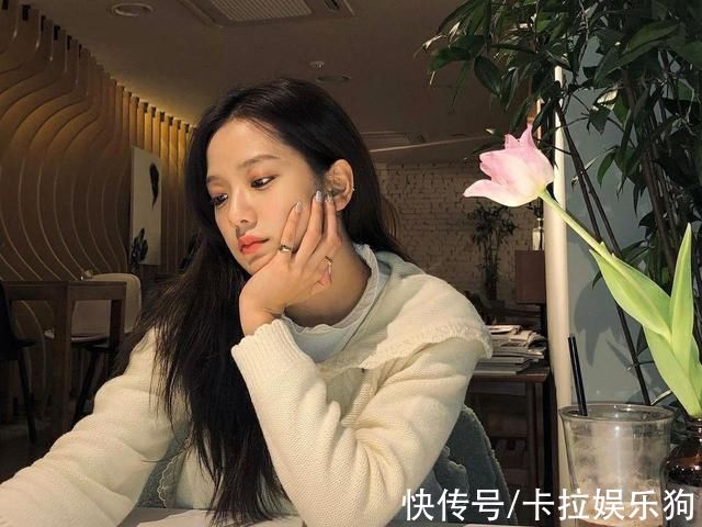 三星|红是原罪，Jisoo用iphone13遭到韩国网友围攻?