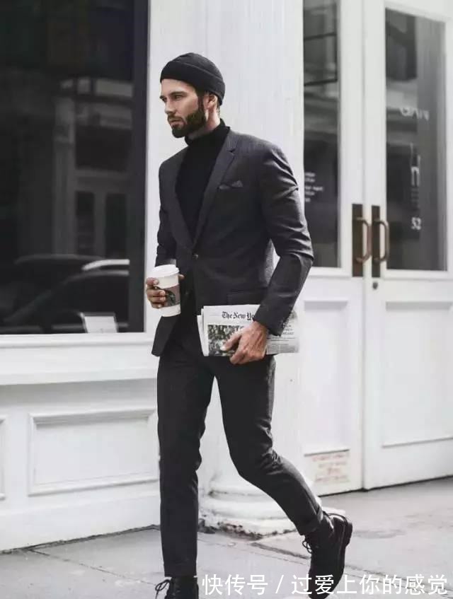 皮鞋 男生穿西装,除了搭配皮鞋,居然还能搭配这双靴子,真酷!