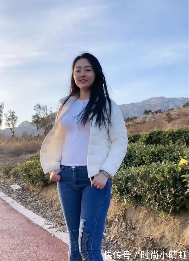 t恤 适合微胖女生的牛仔裤，百搭又个性