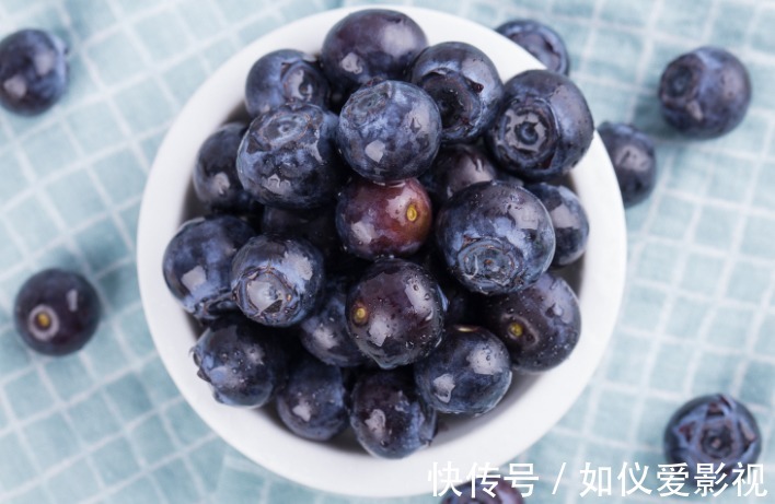 生长发育|怀孕阶段,有4样食物多吃能补充叶酸,促进宝宝发育,孕妈要舍得