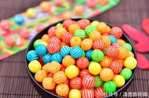  买到|那些1毛钱就能买到的零食，赌10包干脆面，95后都只吃过2种