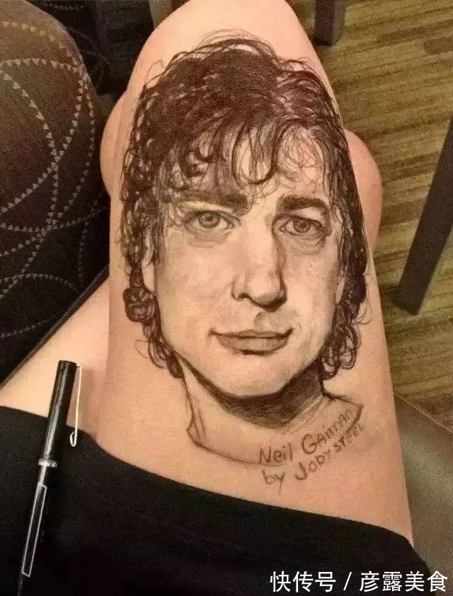 大腿#当她们掀开裙子,露出“惊艳”的大腿时,所有人都看呆了