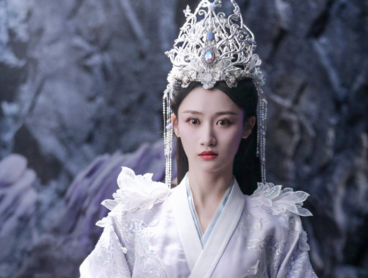 《星落凝成糖》算热播剧吗?作者发文表示不满意,女二热度超女一