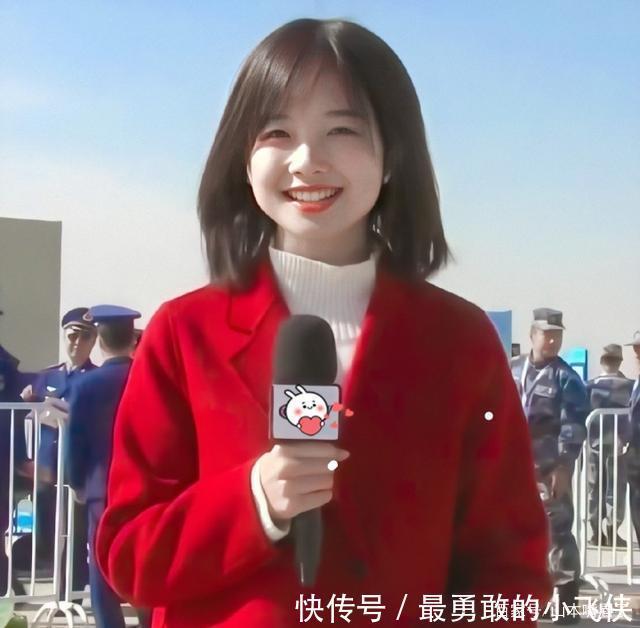 央视主持王冰冰火了,一天涨粉160万,如此软妹子连女生都喜欢