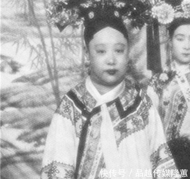 格格|镜头下:晚清皇后妃子和格格们真容,还真的是苦了光绪皇帝了