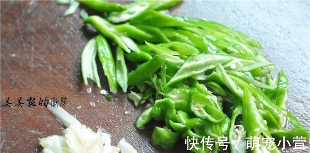 小河|它比虾还鲜,却比猪肉更便宜,一斤只要5块钱,营养胜过鸡鸭!