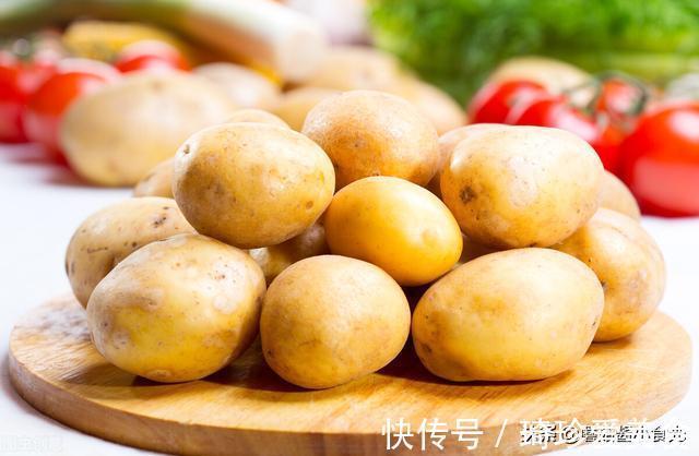休眠期|土豆千万别放冰箱!记住3个保存方法,土豆放半年也不发芽不腐烂