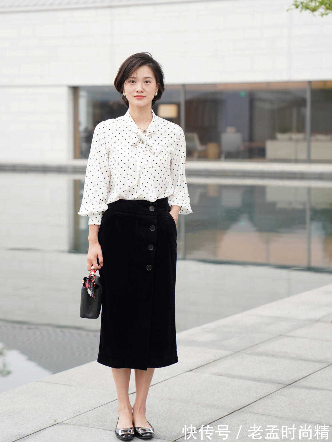 半身裙|会穿衬衫也很迷人,看这样穿多美,小细节打造气质美丽又大方