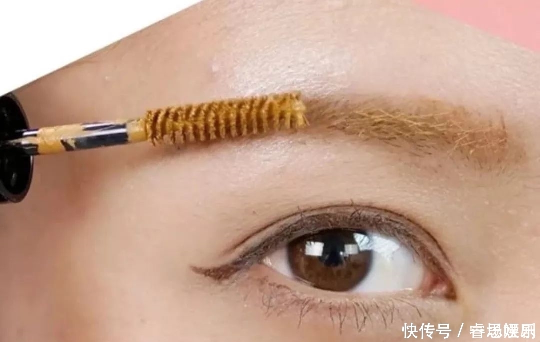 怎样才能画出自然的眉毛日本女生的眉毛画法，我又可以了