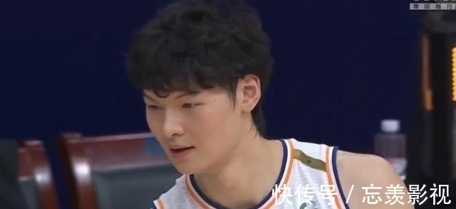 林孝天|霸气!CBA第二支8连胜球队,恭喜李春江,上海队击败强敌证明自己