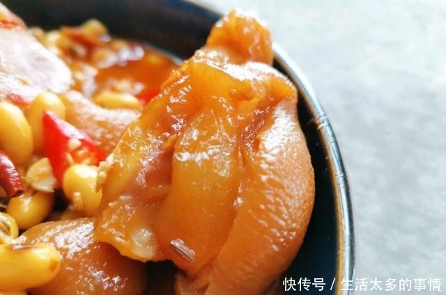 女人再懒也要学会这“菜”，一周吃一次，肌肤红润紧致，裸妆也美