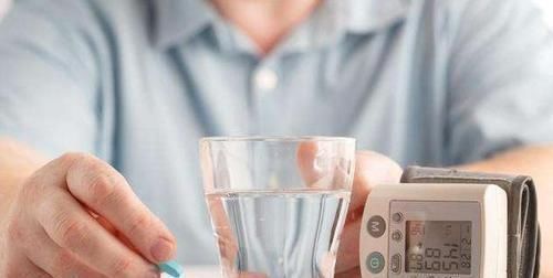 高血压|清晨吃过降压药，晚上血压又飙升了？临床经验告诉你正确答案