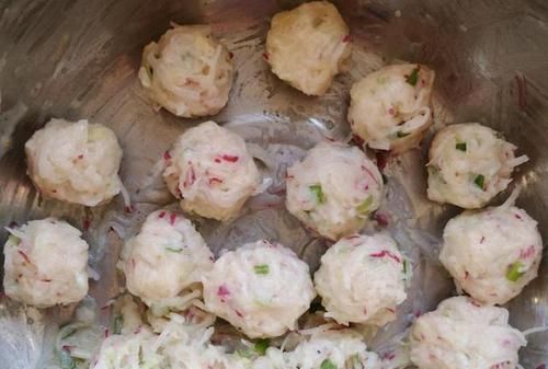 外酥|炸萝卜丸子,记住这3点,外酥里嫩,不散不回软,比肉丸子还好吃