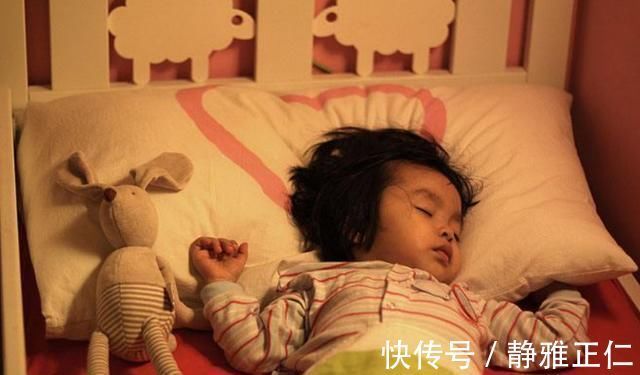 小艺|孩子睡觉前注意这3件事,长大后不仅头脑聪明,还会长“大高个”