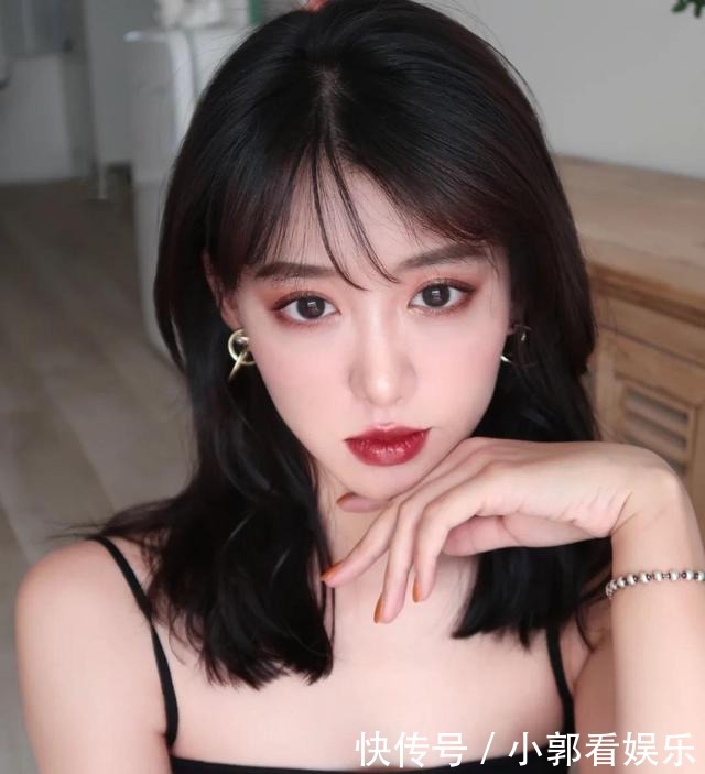 质地|你会挑适合自己的口红吗兰蔻活力,3CE平价,它是口红中的王者