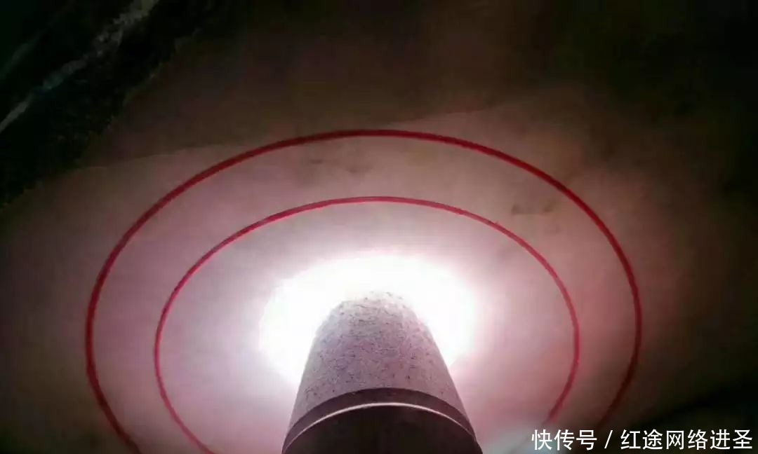 糯冰|好运爆棚！600元买的翡翠原石切开价值直升六位数！