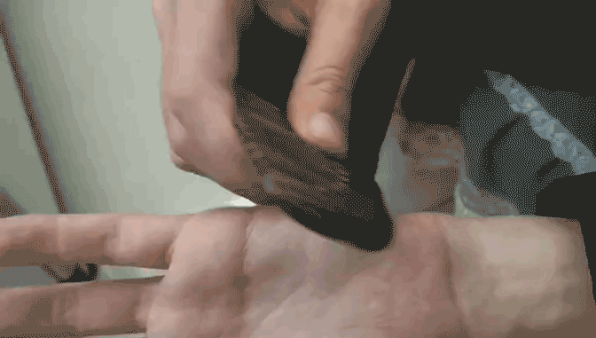 多高大上|不通则痛！5个小方法，不花一分钱，轻松搞定肩颈疼痛！值得一试