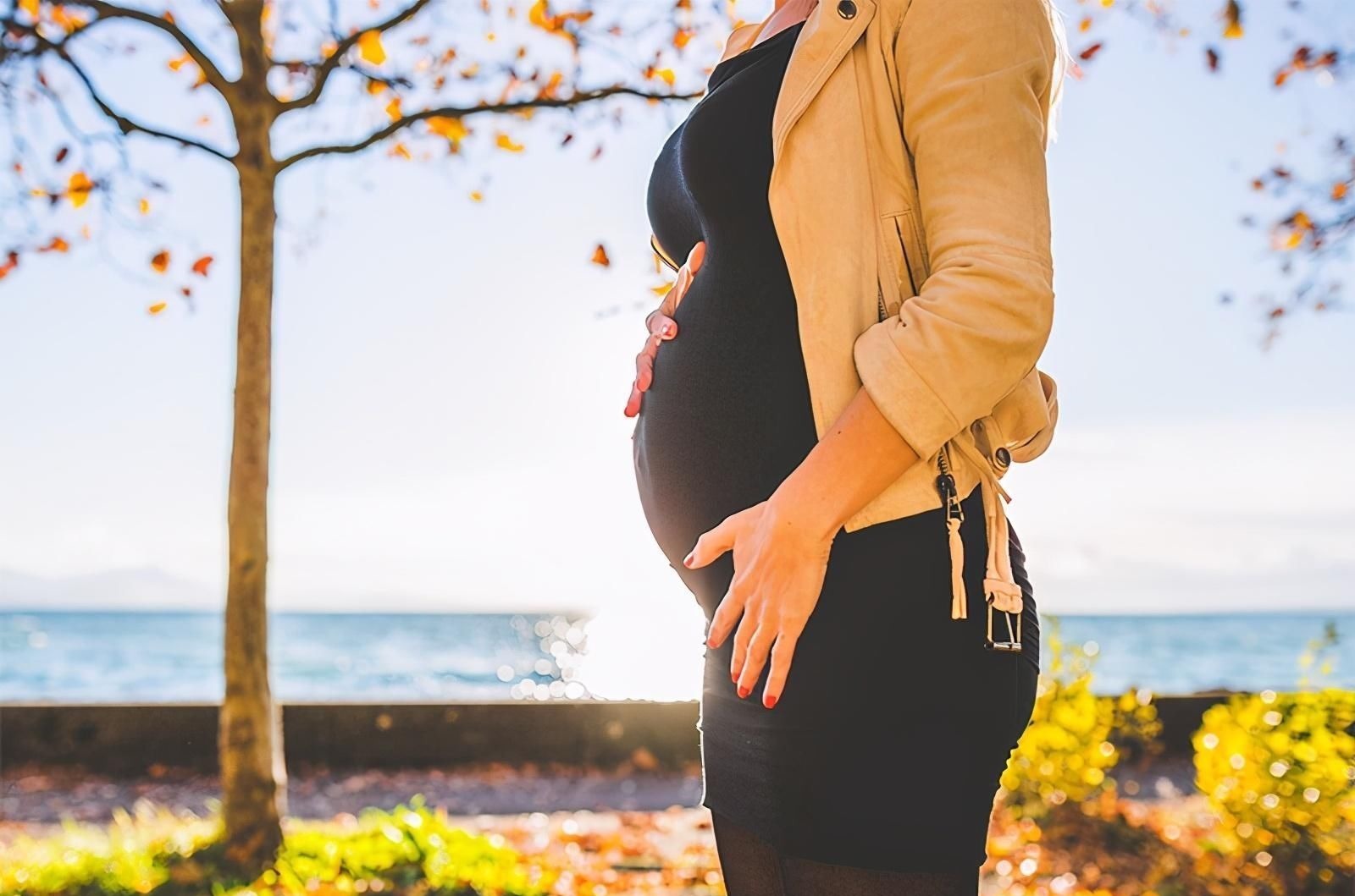 胎盘|怀孕两个月,肚子像其他人怀孕四个月一样,是什么原因?